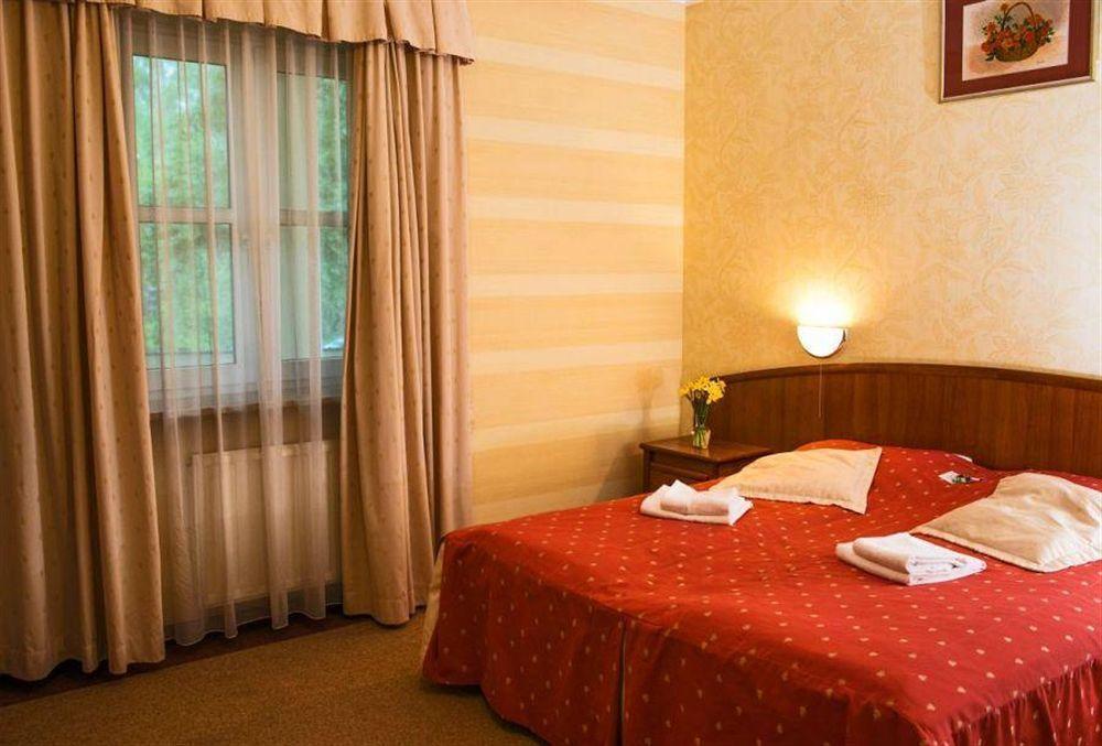 Comfortbiznes Pruszków Eksteriør bilde